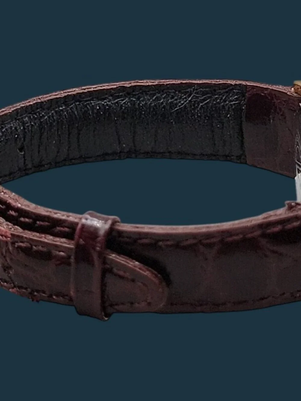 Vintage 1991 GUESS Watch Gold Tone Black Dial Burgundy Leather Strap 26mm 6.5